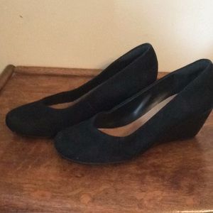 Clark’s artisan suede wedges